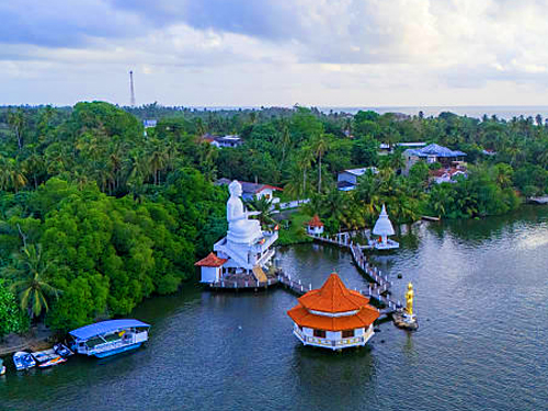 Batticaloa Lagoon Culture Tour From Passikudah