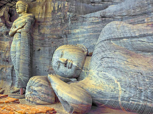 Polonnaruwa Day Tours