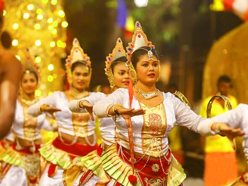 Kandy Esala Perahera Spezial Sri Lanka Tour