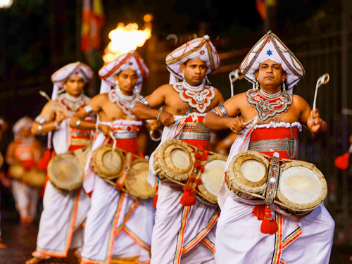 Viaggio Speciale Kandy Esala Perahera in Sri Lanka